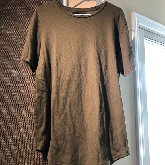 Pacsun Scallop Fit Tee - Picture 2 of 2